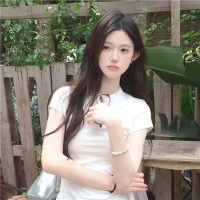 哈喽，凸先生